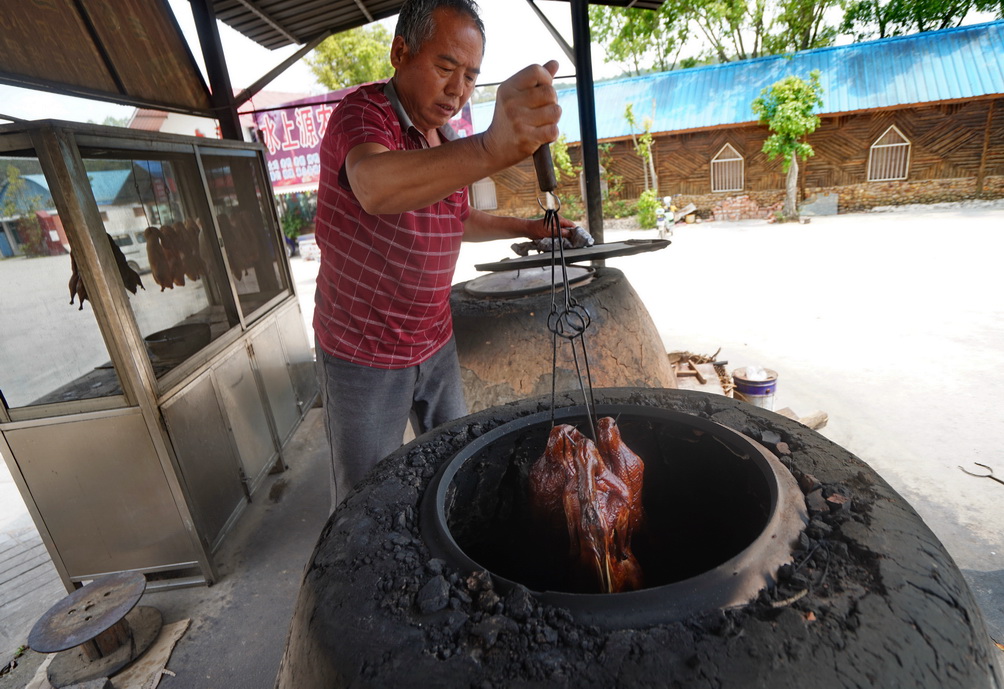跟乡下大哥游建水完美攻略，不一样的感觉和体会：原来临安这么美