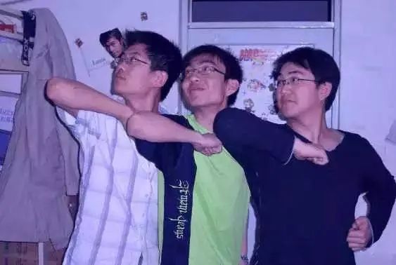 富有诗意的学习群聊名字,寝室群聊名字大全女生