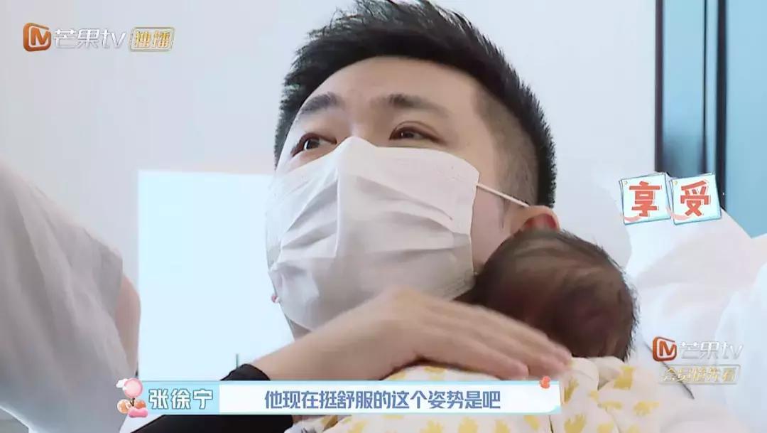 宝宝半夜呛奶大人睡着了怎么办,好妈育儿百科呛奶其实很危险