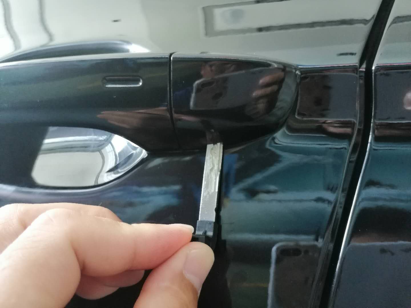 迈腾一键启动应急状态解除,新款迈腾应急解挡