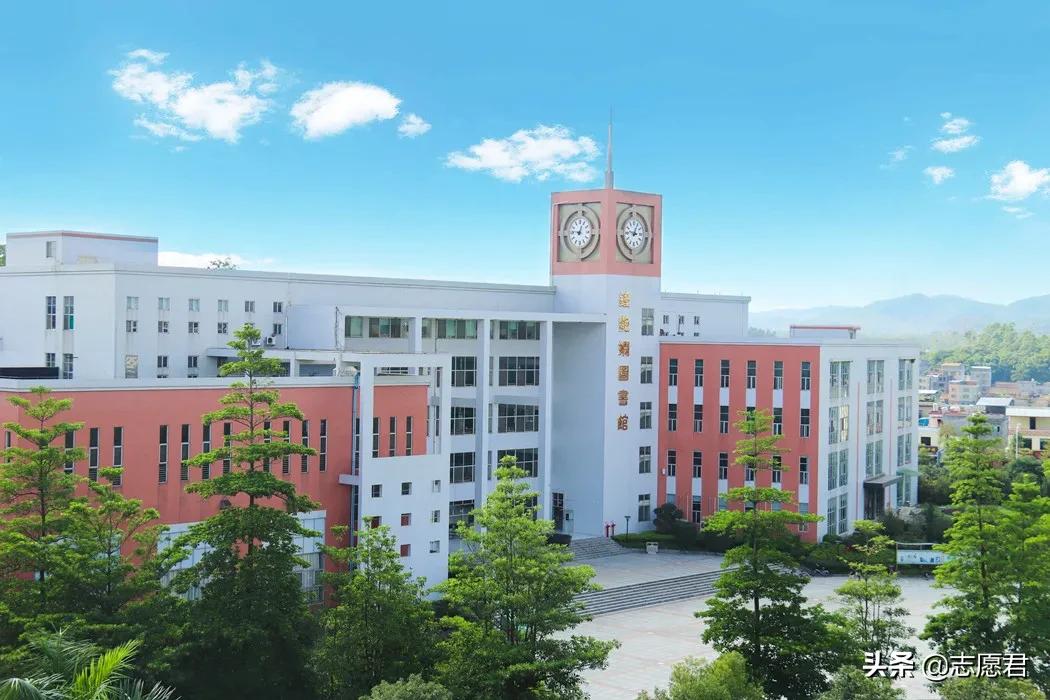 广东商学院与广州商学院哪个好,广东商学院和广州商学院区别