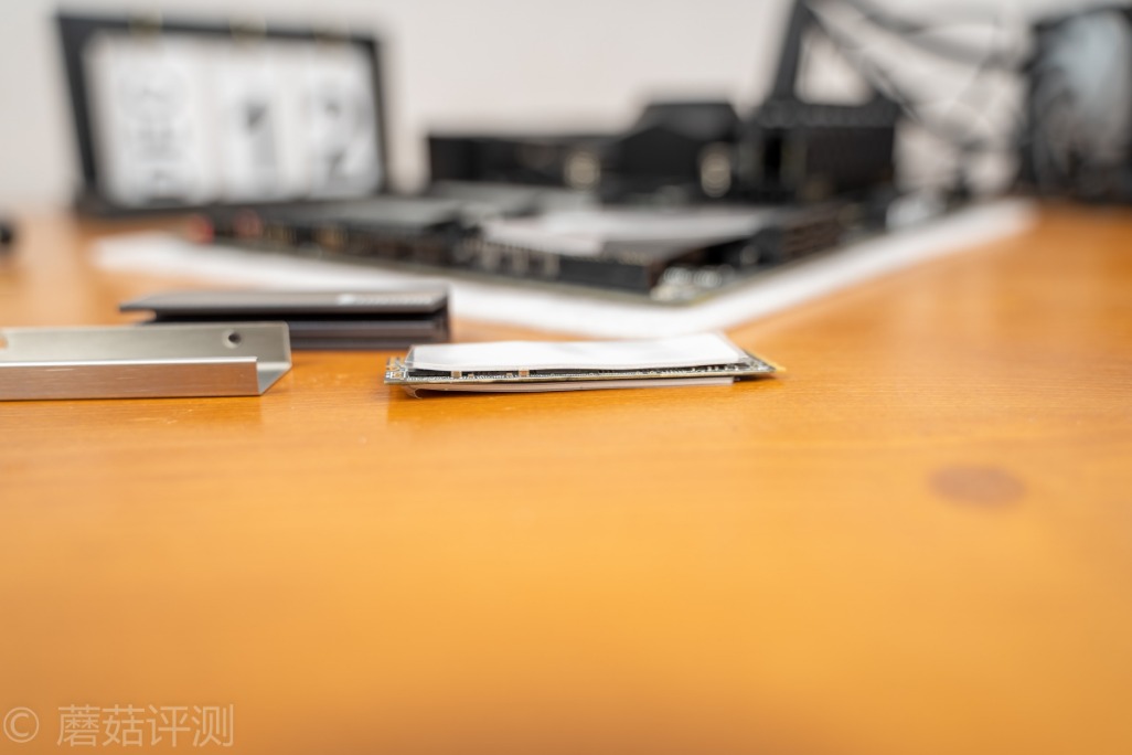 乔思伯m.2散热,乔思伯m2固态