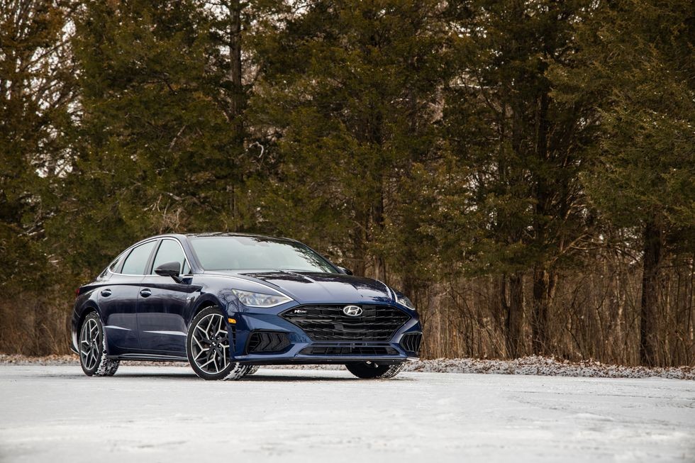 索纳塔2021款落地价,索纳塔2021款黑武士