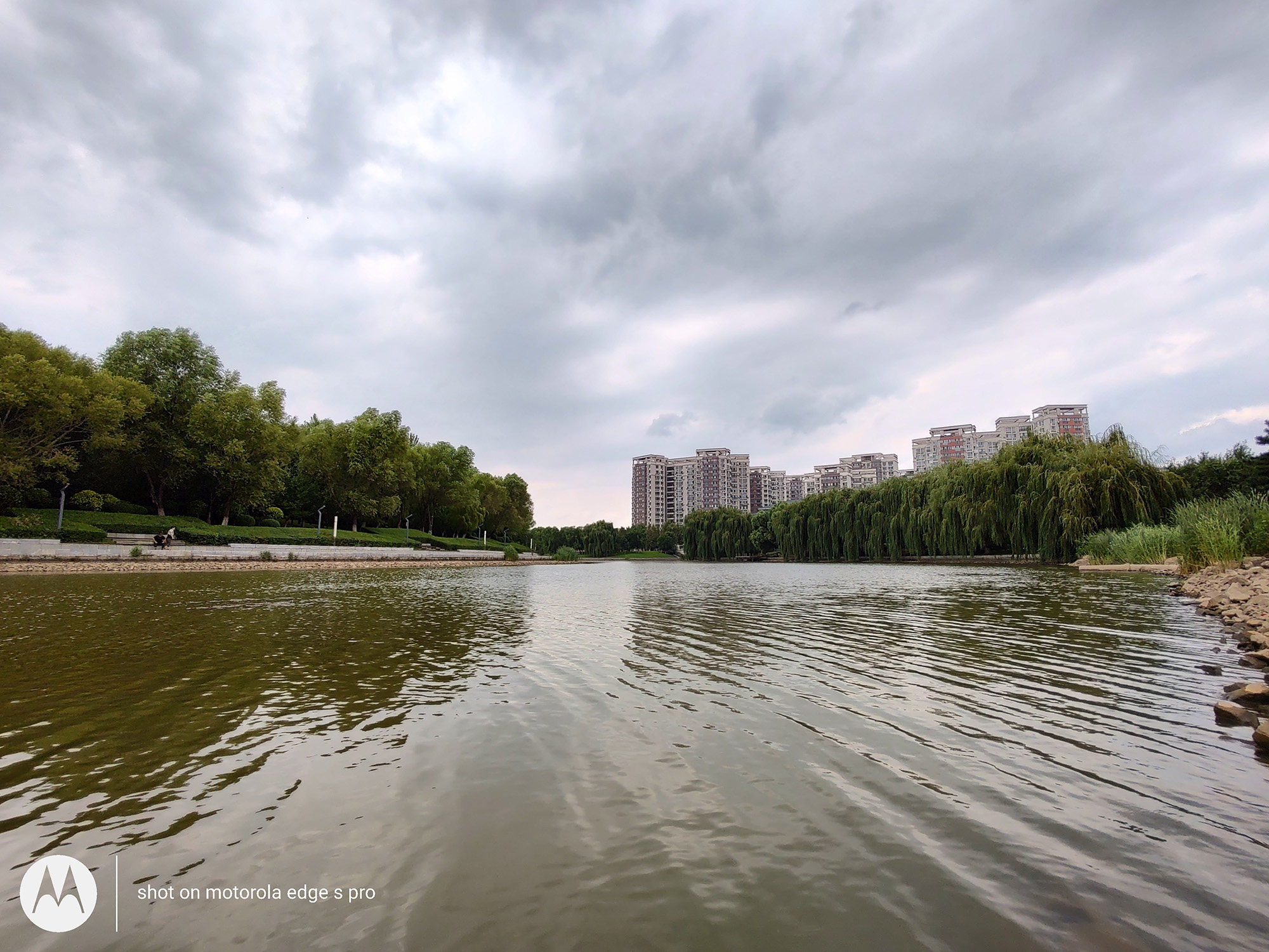 摩托罗拉edgespro混合变焦,摩托罗拉手机edgespro50倍变焦