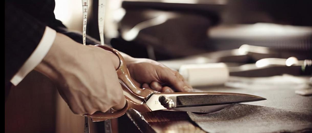 定制西服量身的正确方法有哪些,定制西服职业西装怎么定制