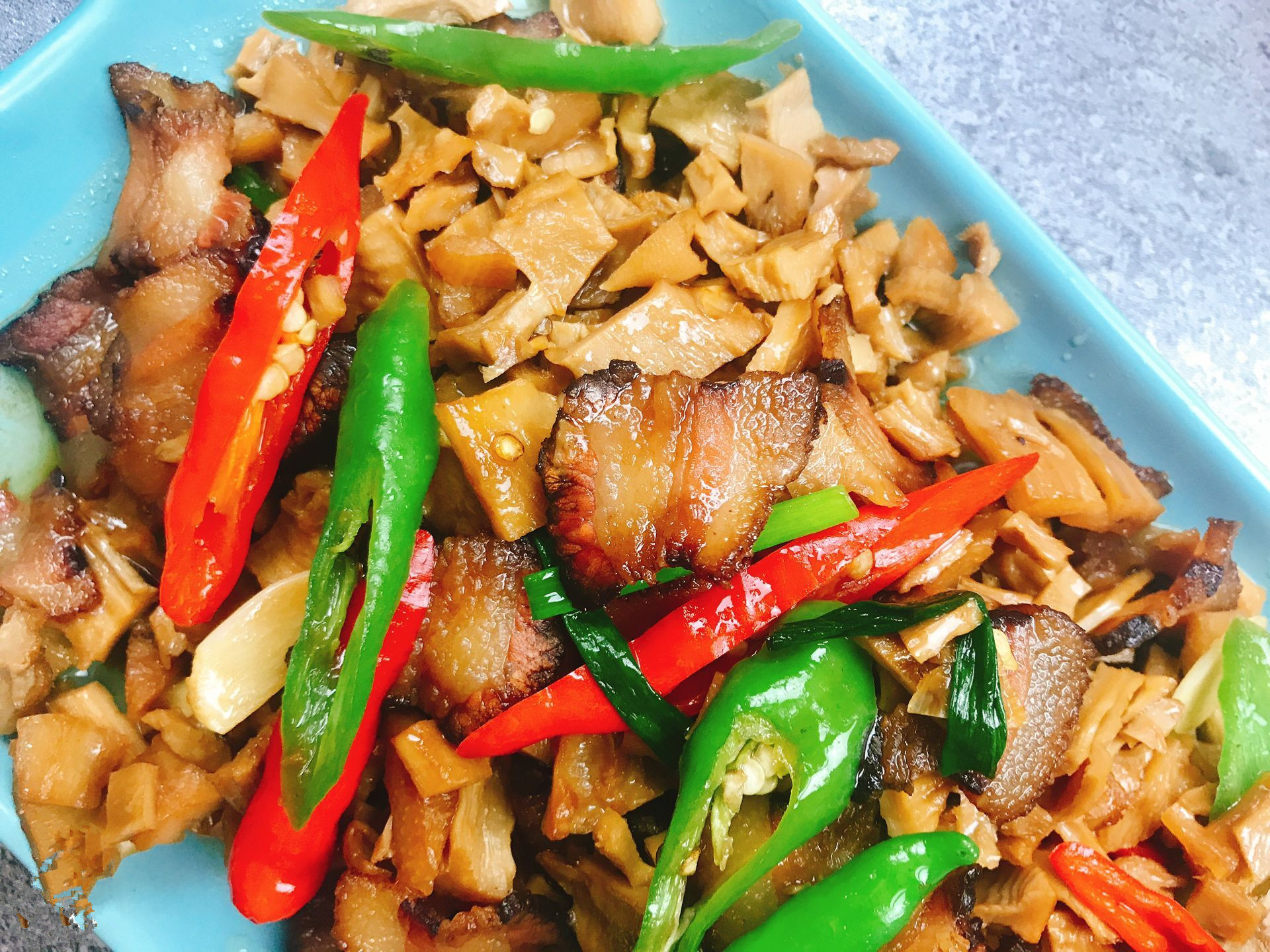 细嫩笋干的家常做法,笋干最好的做法