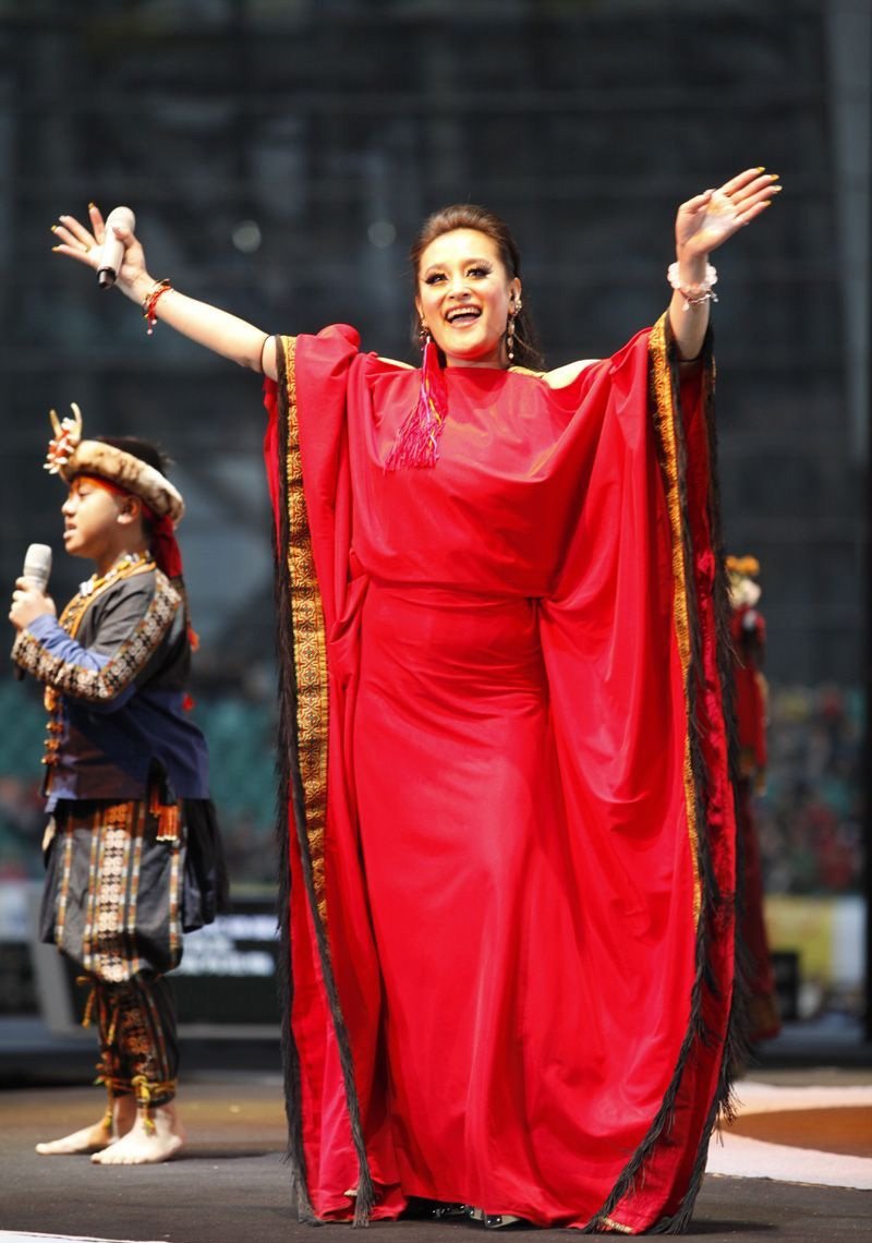 纪晓君野火现状,野火纪晓君现场版