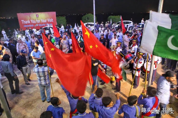 聪明的巴基斯坦人民，如何巧辨真假中国人？