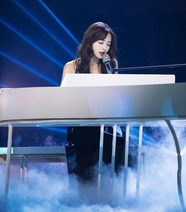 蓝盈莹张含韵比赛视频,张萌谈蓝盈莹完整视频