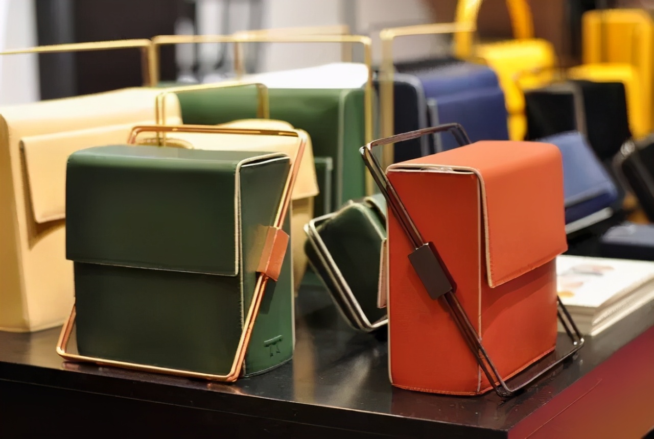 Lautēm：来自西班牙贵族饭盒水杯包