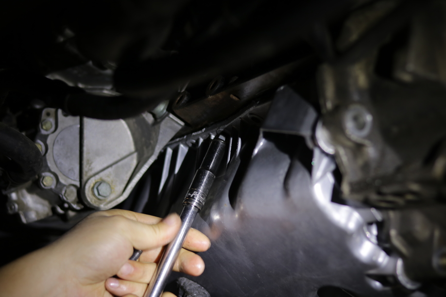 怪兽修车：翻新一辆05年的高尔夫4，重温经典，改装老车