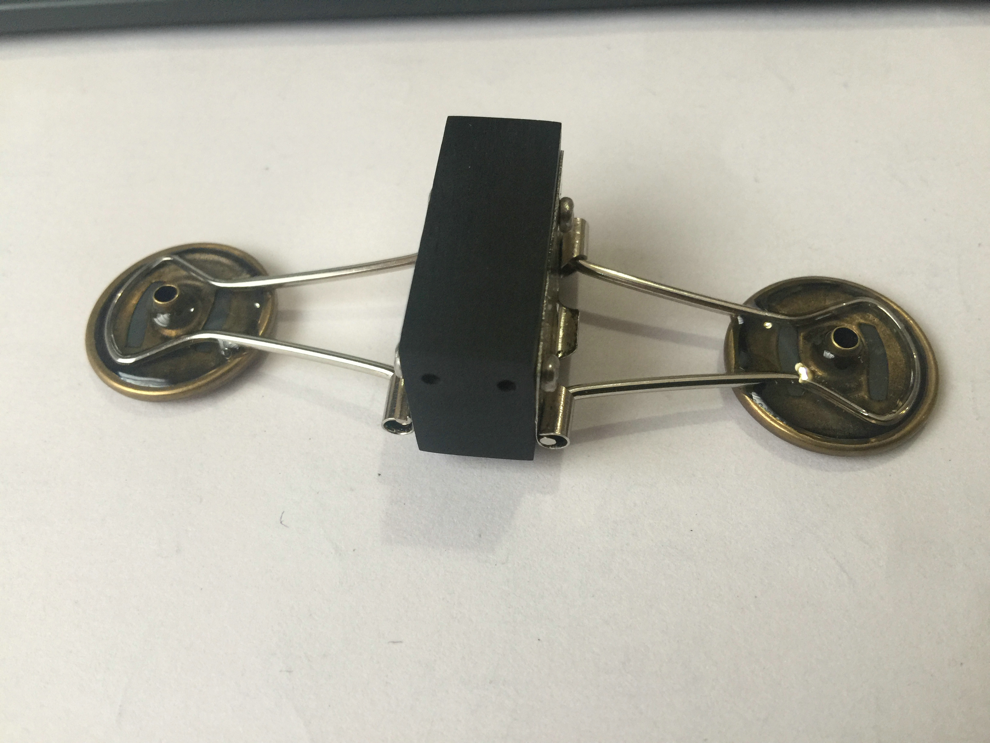 看这位爱好者DIY的夹子双桨自动键怎么样?