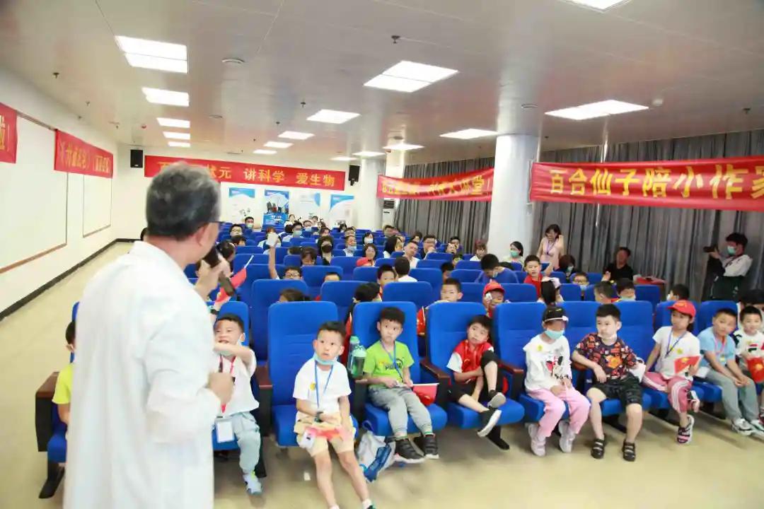 颠覆传统认知!“豆状元杯”走进金百合为“菌”正名