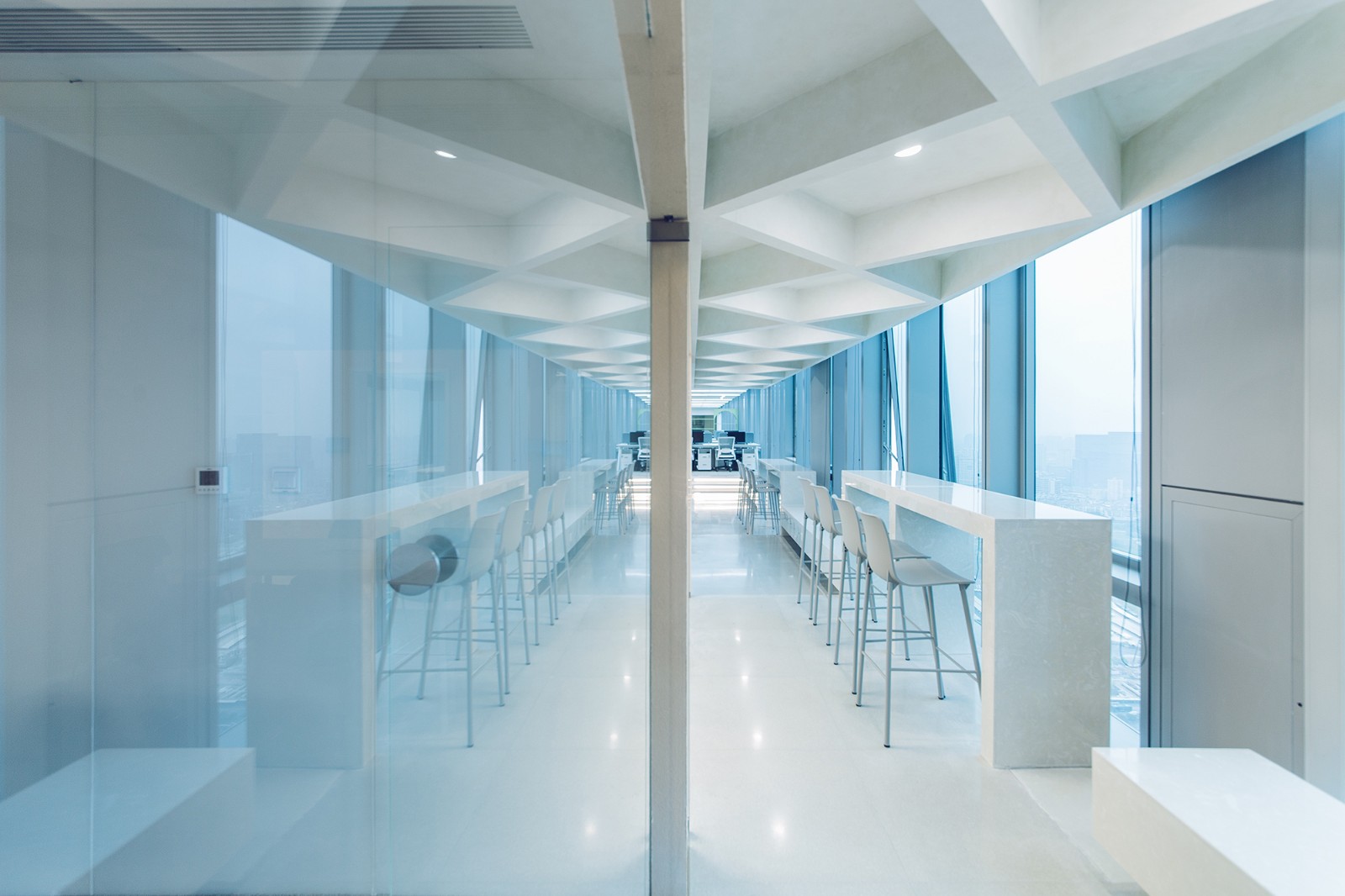 打造电商孵化基地,打造新型电商产业平台基地