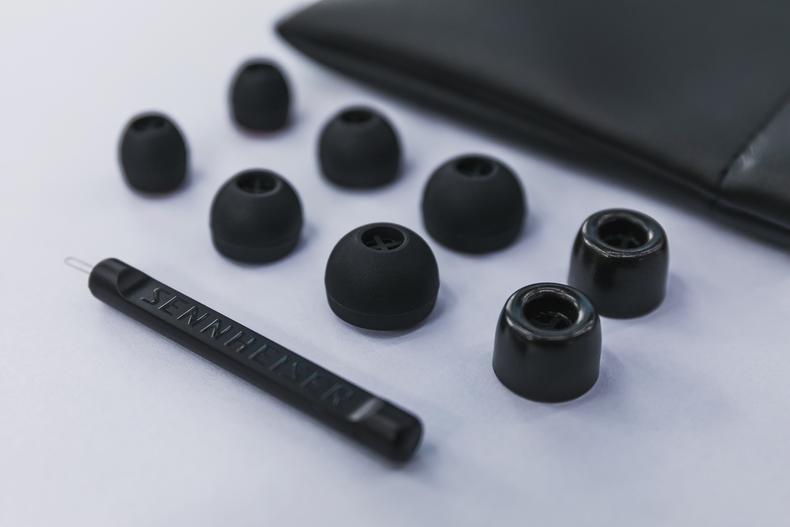 铁三角ls50is和森海塞尔ie40pro,森海塞尔ie40pro