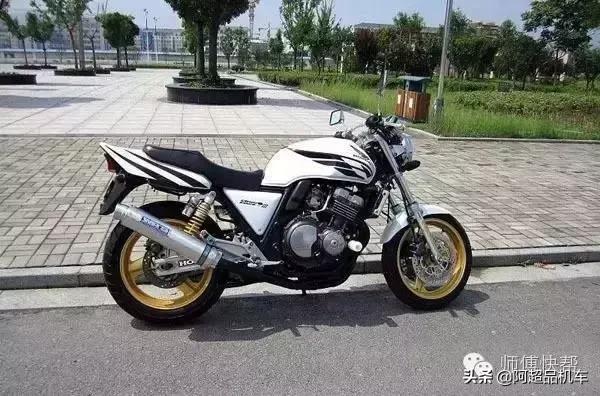 骑大排量摩托车注意事项,新手骑大排摩托车注意什么