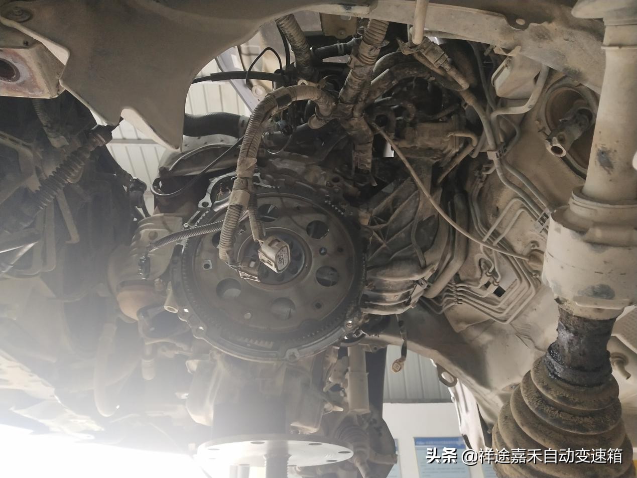 凯美瑞换挡打滑维修,丰田凯美瑞变速箱上挡偶尔打滑