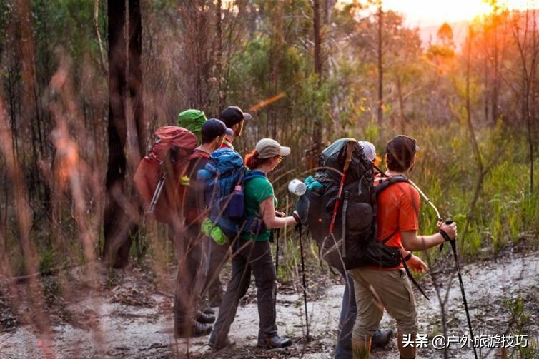 登山杖怎么样使用,登山杖的正确用法