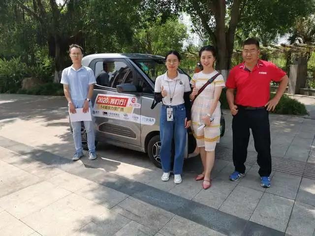 2020，我们行！广西云客户端联合14市主流媒体5G+VR直播迎*会两**促生产