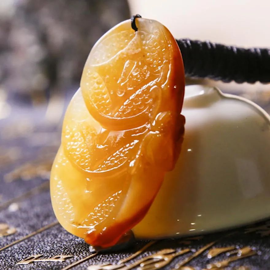 黄龙玉怎么炒作起来的,黄龙玉风生水起