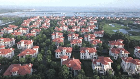 最便宜上海独栋小别墅,花2500租了一个大别墅