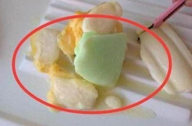 油烟机不用手擦哪里脏喷哪里,家里油烟机油污难清理