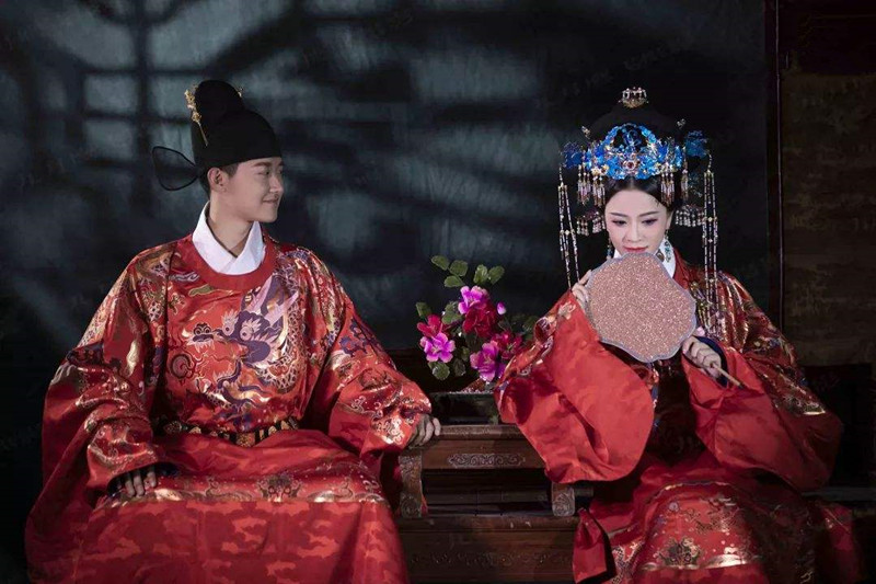 玄衣纁裳颜色,玄纁色