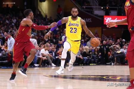重回骑士主场球迷,重回克利夫兰詹姆斯