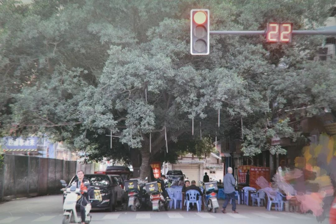 张杰老家在成都新都区新繁镇哪里,新都离新繁多少公里