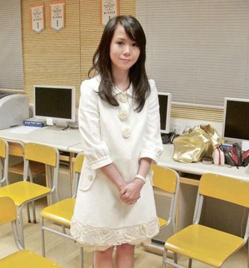 王颖妤李嘉欣,王颖姝和刘銮雄