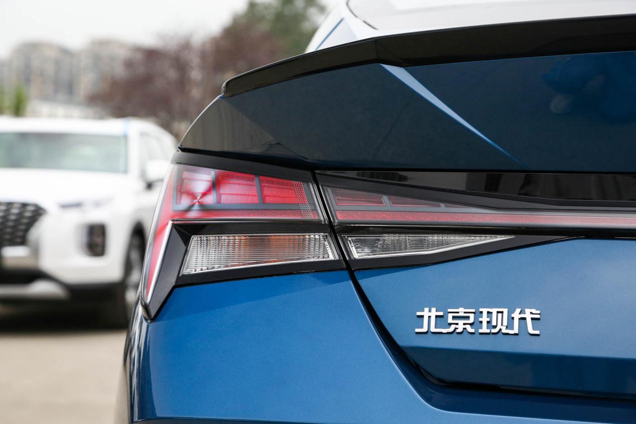 全新伊兰特能否重塑荣光,7.58万现代伊兰特实车