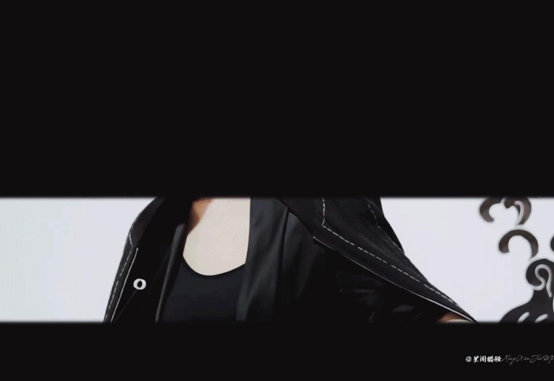 胸大和胸小穿衣服效果对比短袖,胸大和胸小穿衣对比哪个年轻