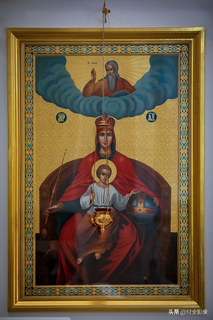 斯莫尔尼修道院主教,斯莫尔尼宫的宫殿