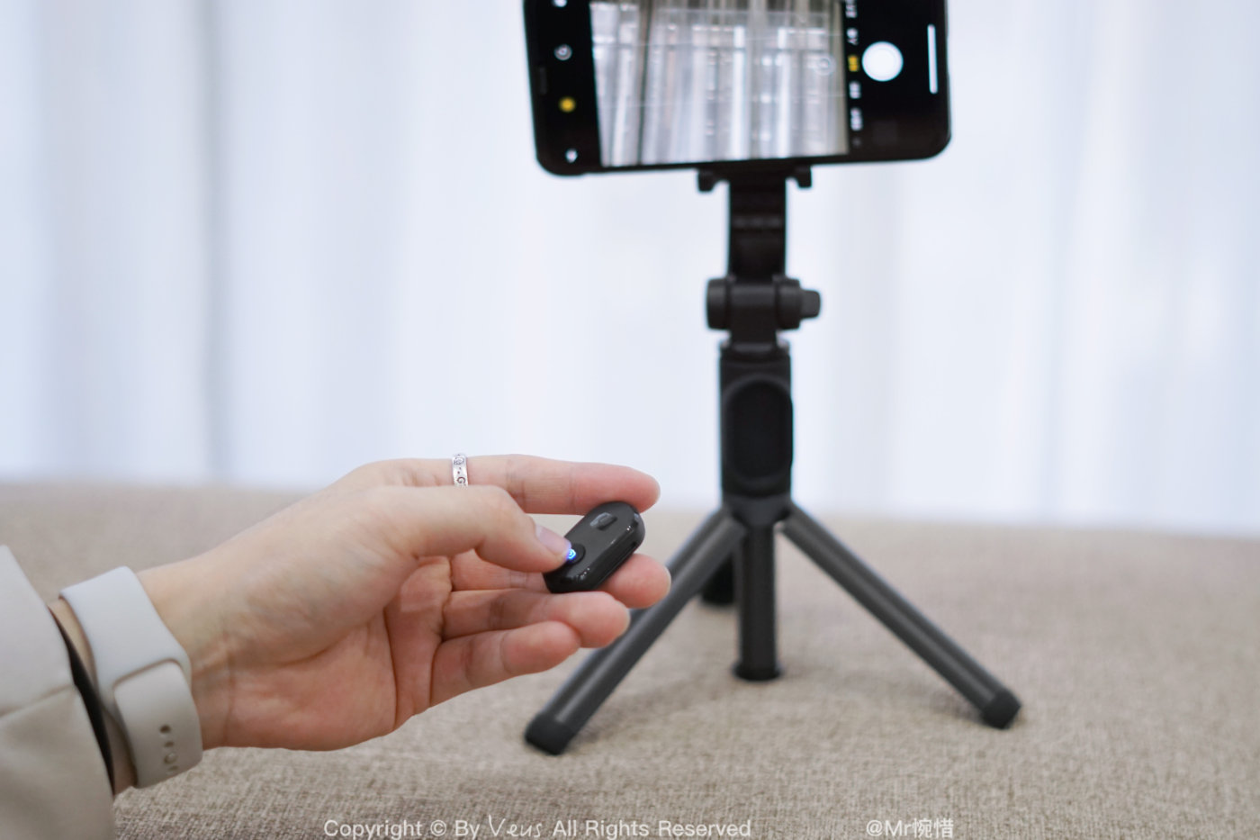 有没有两百块钱以下的云台,支持米家的云台