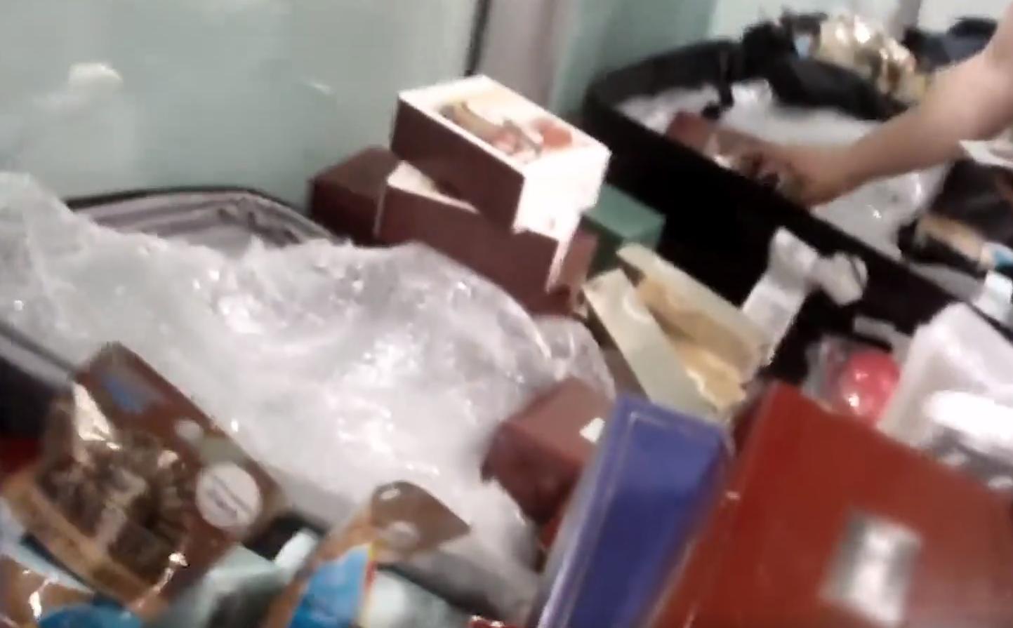 90后留学生回国后的一天,90后出国留学送什么礼物