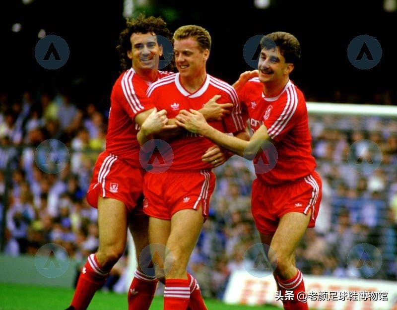 猎鹰人足球鞋,猎鹰儿童足球鞋