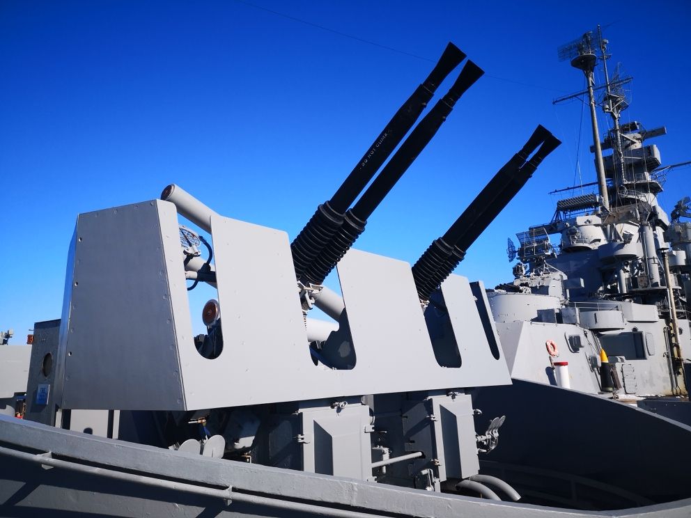 轮式自行式双管高射炮,日本96式25mm高射炮视频