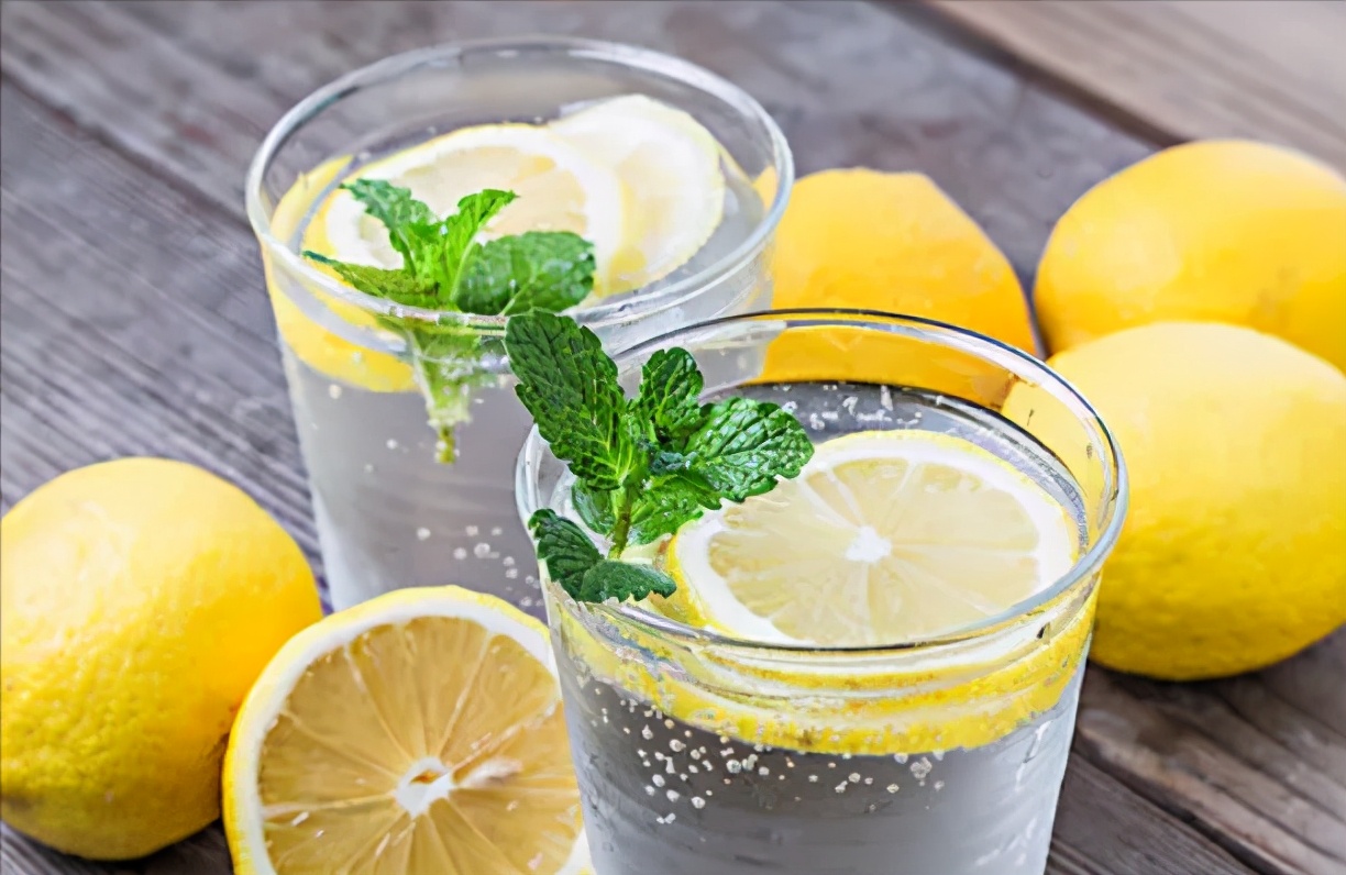 科普熬夜知识动画,科普健康知识熬夜