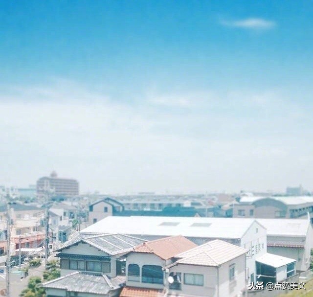 发朋友圈的十句情感语录说说短句,适合发朋友圈的感情句子句句戳心