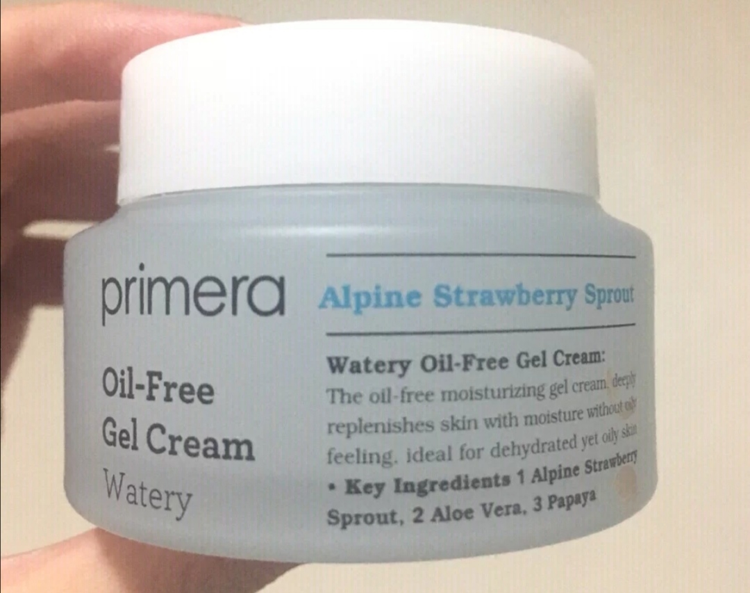 冬天面霜补水保湿不油腻雅顿,雅顿和珂润面霜哪个好