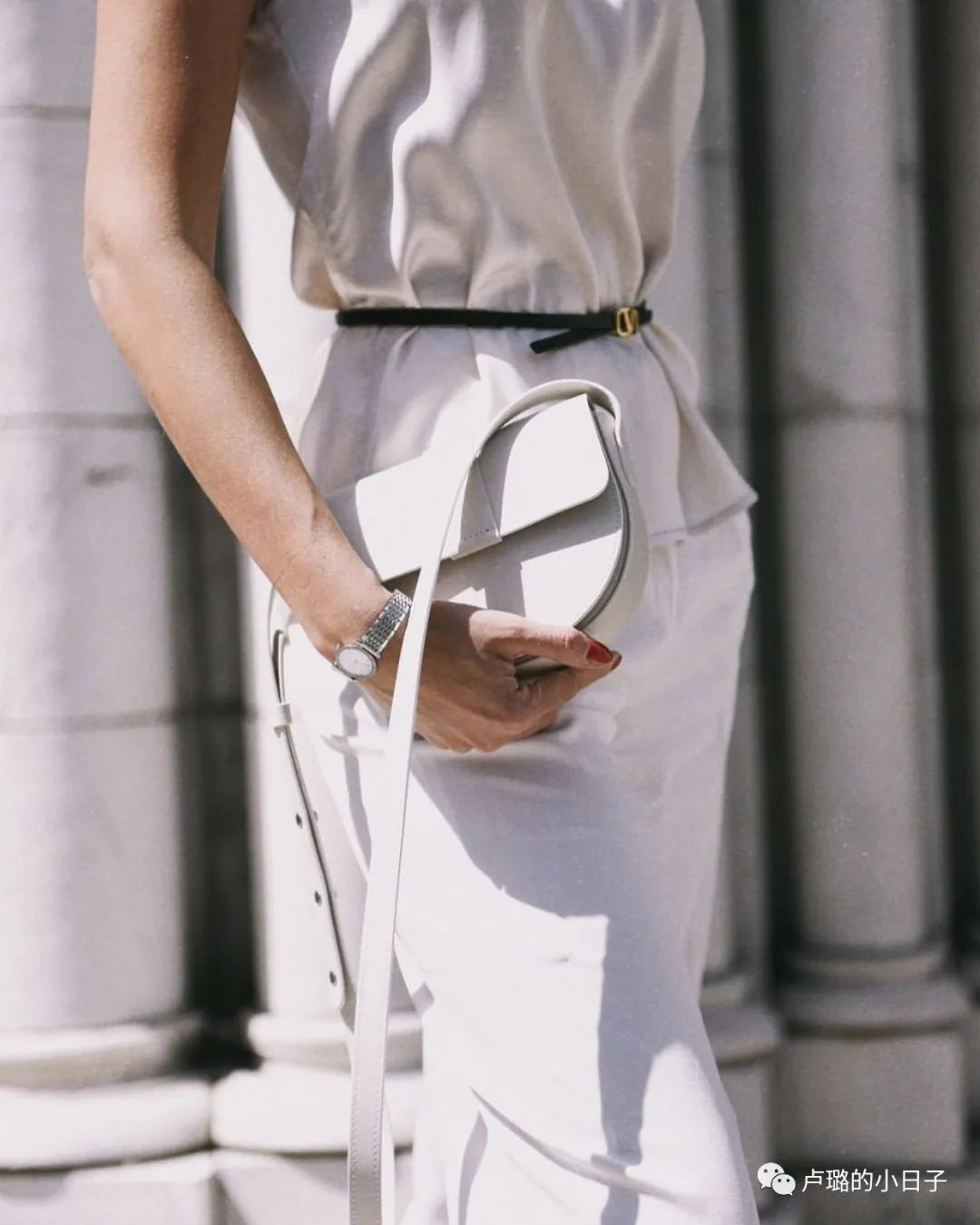 要说高级感的包，标配一定是白色包