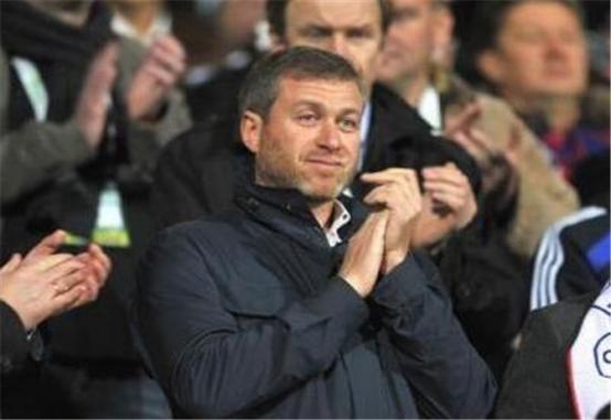 叶利钦亿万富翁,叶利钦家族掌管俄罗斯多少财富