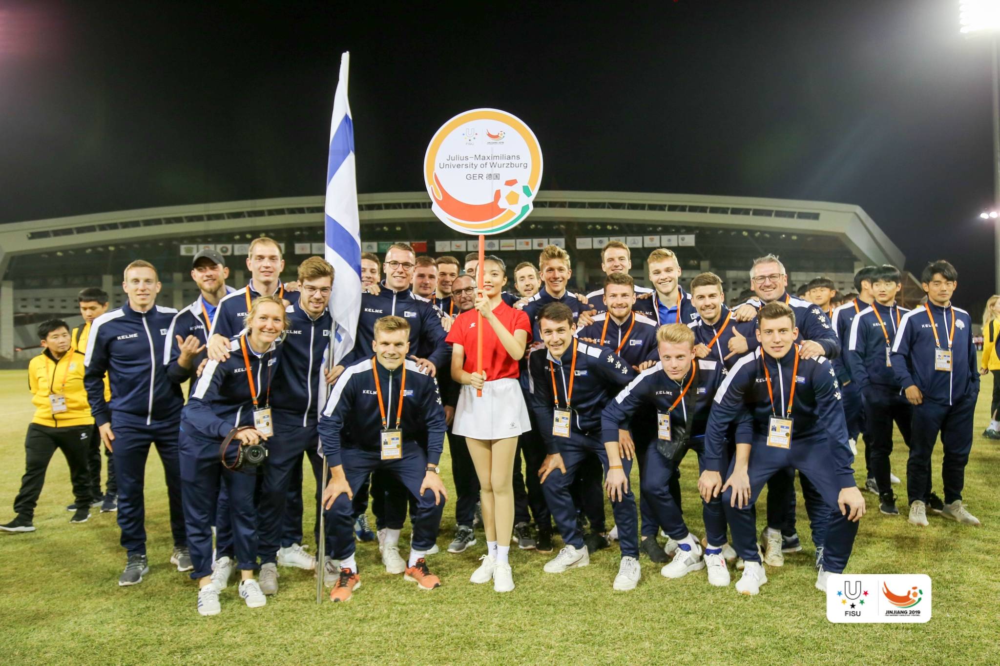 足够热爱卡尔美,足够热爱足球