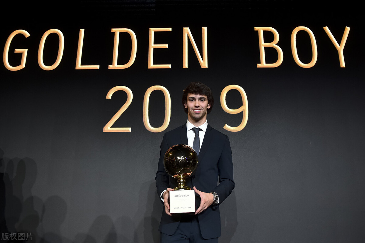 足坛十大亿元先生,列举足坛史上的十大亿元先生