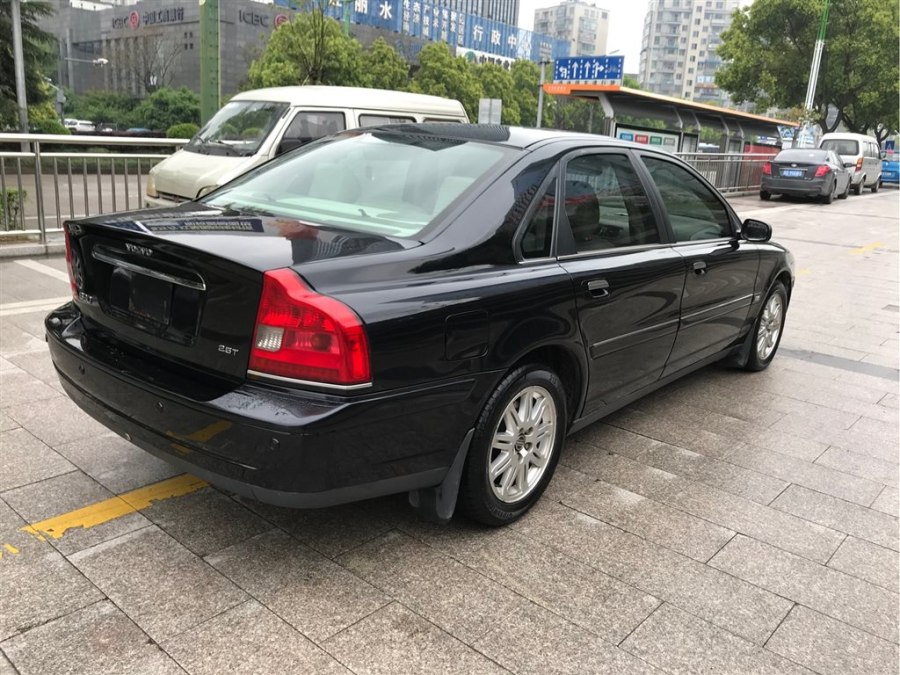 沃尔沃s80富豪,80多万的沃尔沃s80