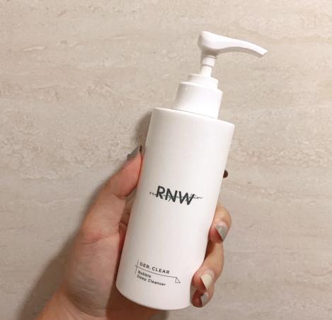 目前市面上哪款洗面奶最好用,洗面奶红黑榜推荐表格