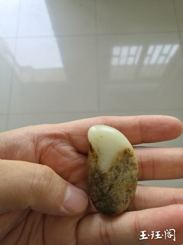 如何鉴别光白籽的皮色,白度和田籽玉图片