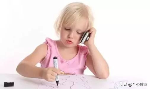 自闭症孩子如何改善自言自语,自闭症儿童自言自语的纠正策略