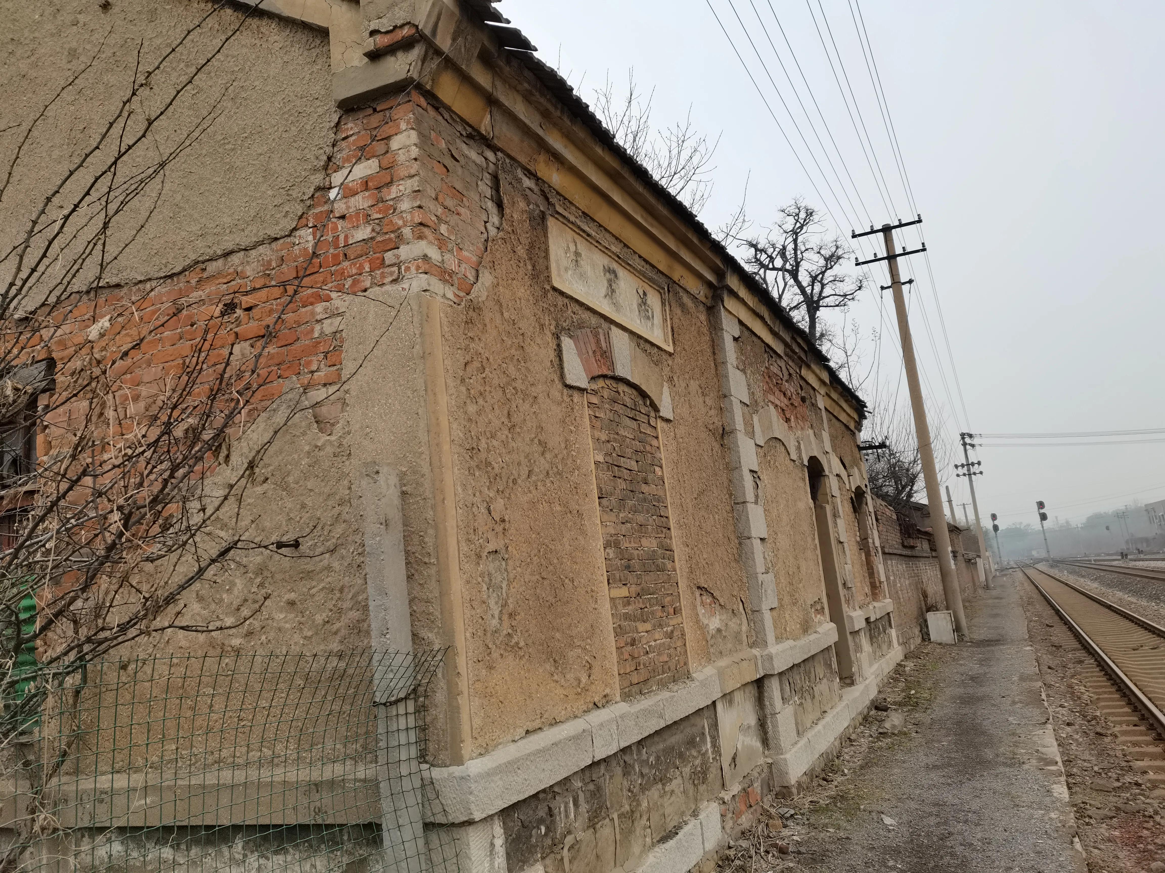 张博铁路南定北站效果图,张博铁路南定站