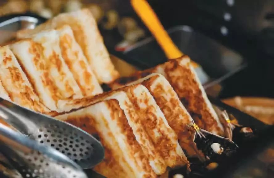 粑粑哪里特产最正宗最好吃,中国到底哪里的米粉最好吃